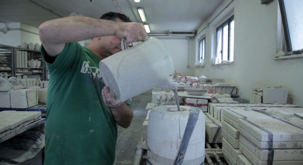 Modellazione della ceramica: il colaggio - Materia Ceramica, Perugia, Umbria
